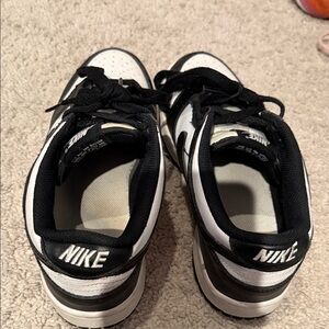 Nike Classic Black and White Low-Tops